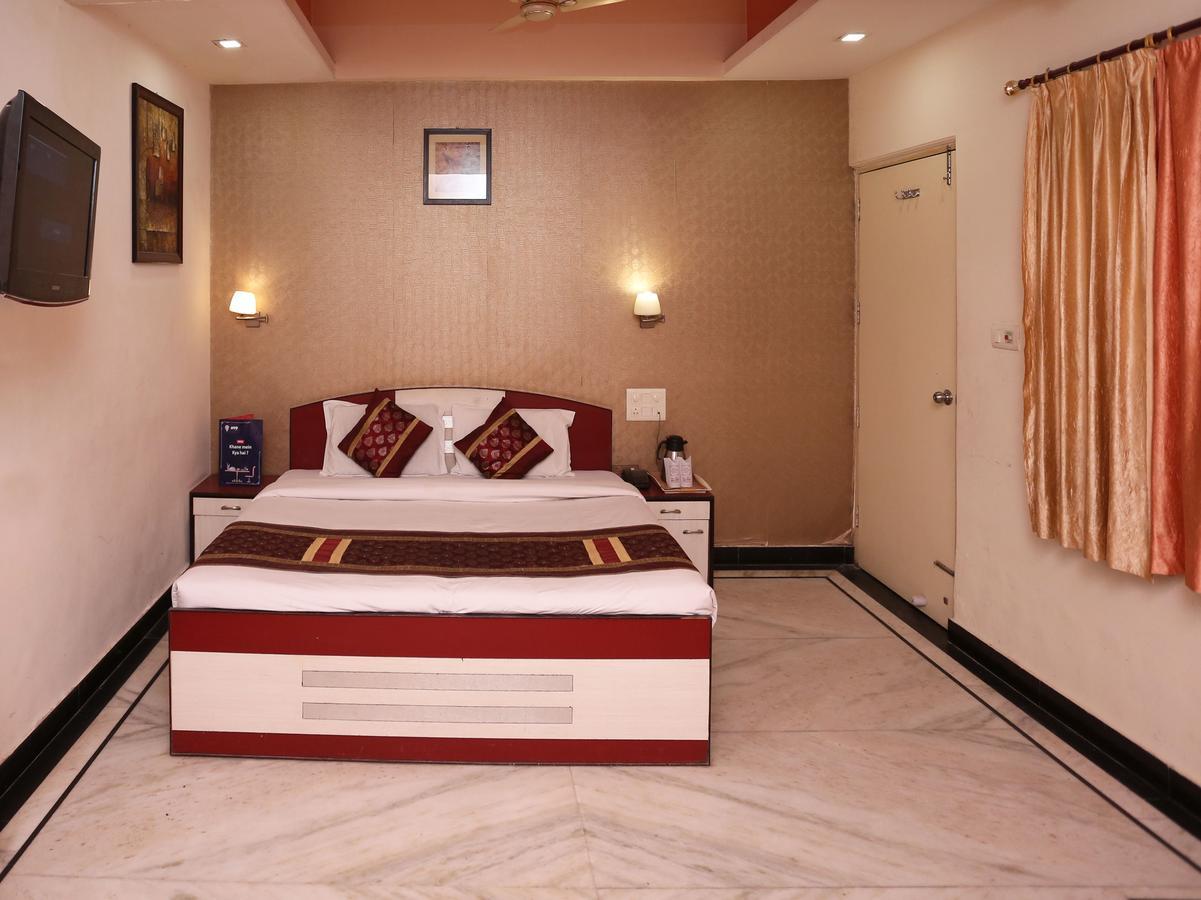 Hotel Moti Palace Agra  Exterior photo